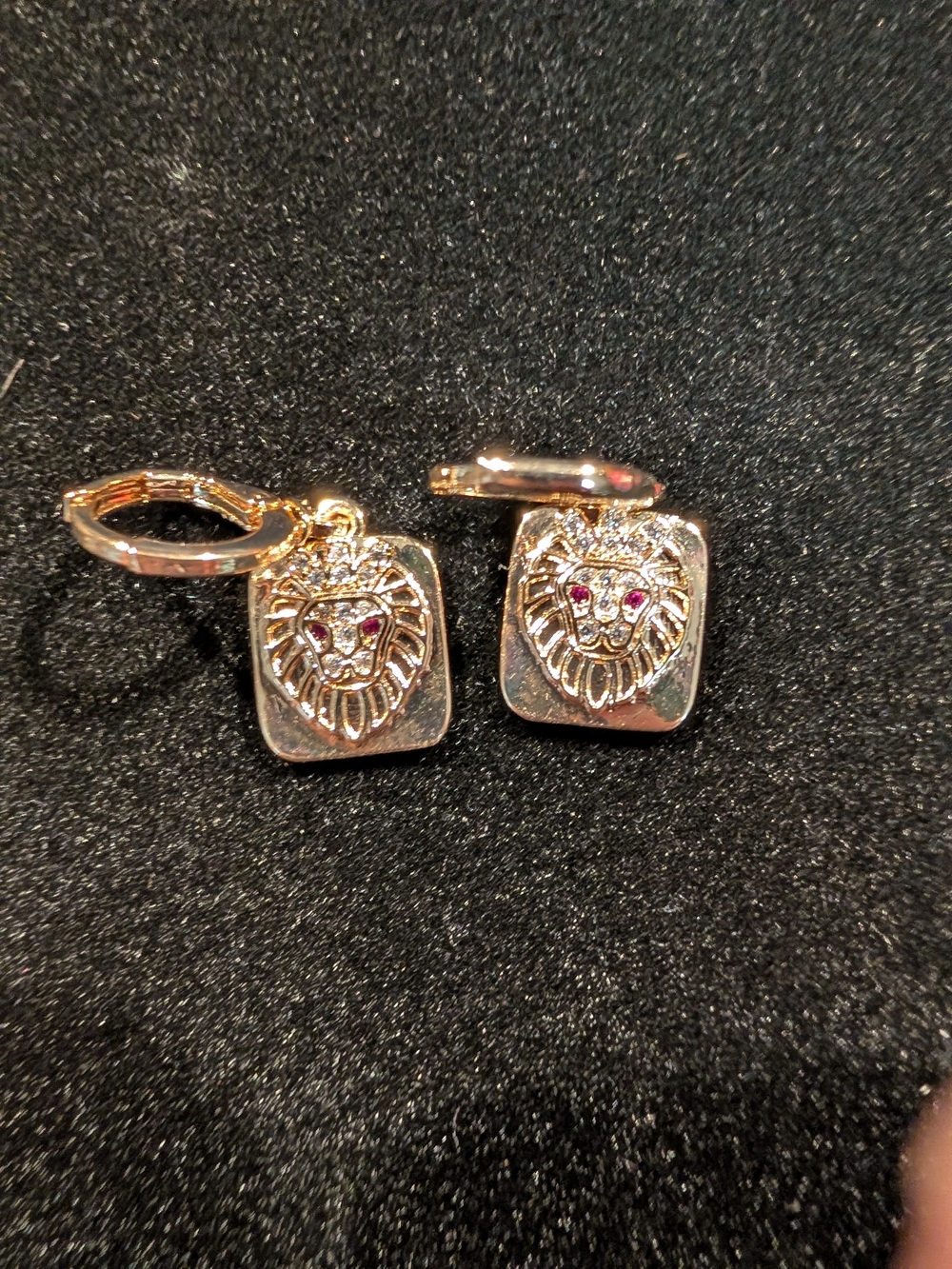 18k Gold Filled Lion Head Dangle Earrings